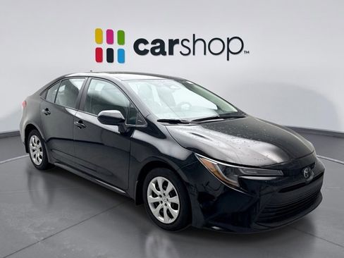 Used 2023 Toyota Corolla LE image 7