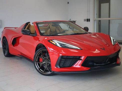 Used 2020 Chevrolet Corvette Stingray Premium Conv w/ 3LT Preferred Equipment Group RWD image 2