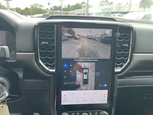 New 2025 Ford Ranger XLT w/ Equipment Group 301A High image 24