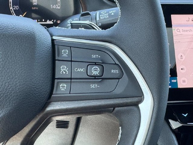 New 2027 Jeep Grand Cherokee Altitude AWD/4WD image 22