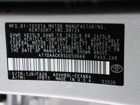 Certified 2025 Toyota Camry LE image 40