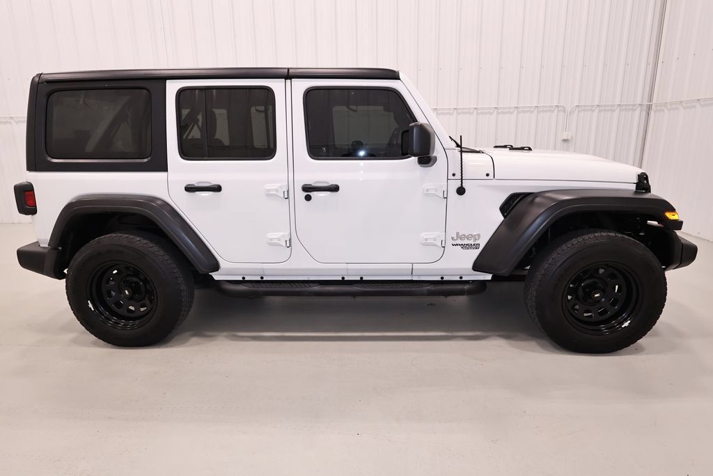 Used 2020 Jeep Wrangler Unlimited Sport S AWD/4WD image 2
