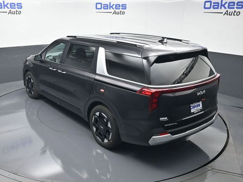 New 2026 Kia Carnival EX FWD image 51