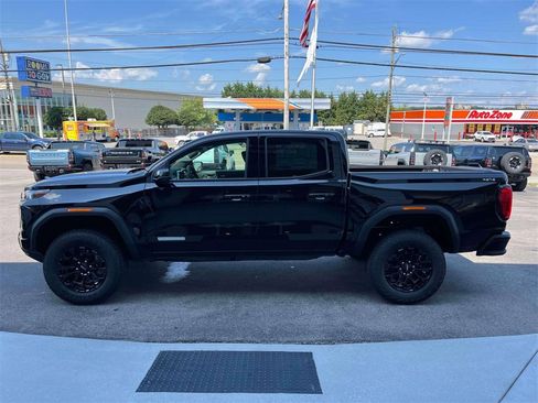 New 2026 GMC Canyon Elevation w/ Convenience Package image 6