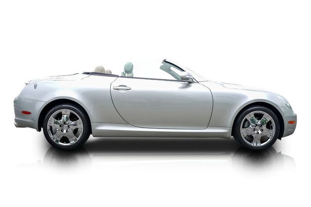 Used 2005 Lexus SC 430 Convertible RWD image 2