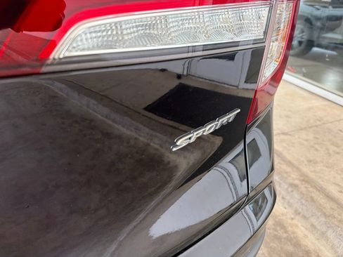 Used 2022 Honda Pilot Sport image 7