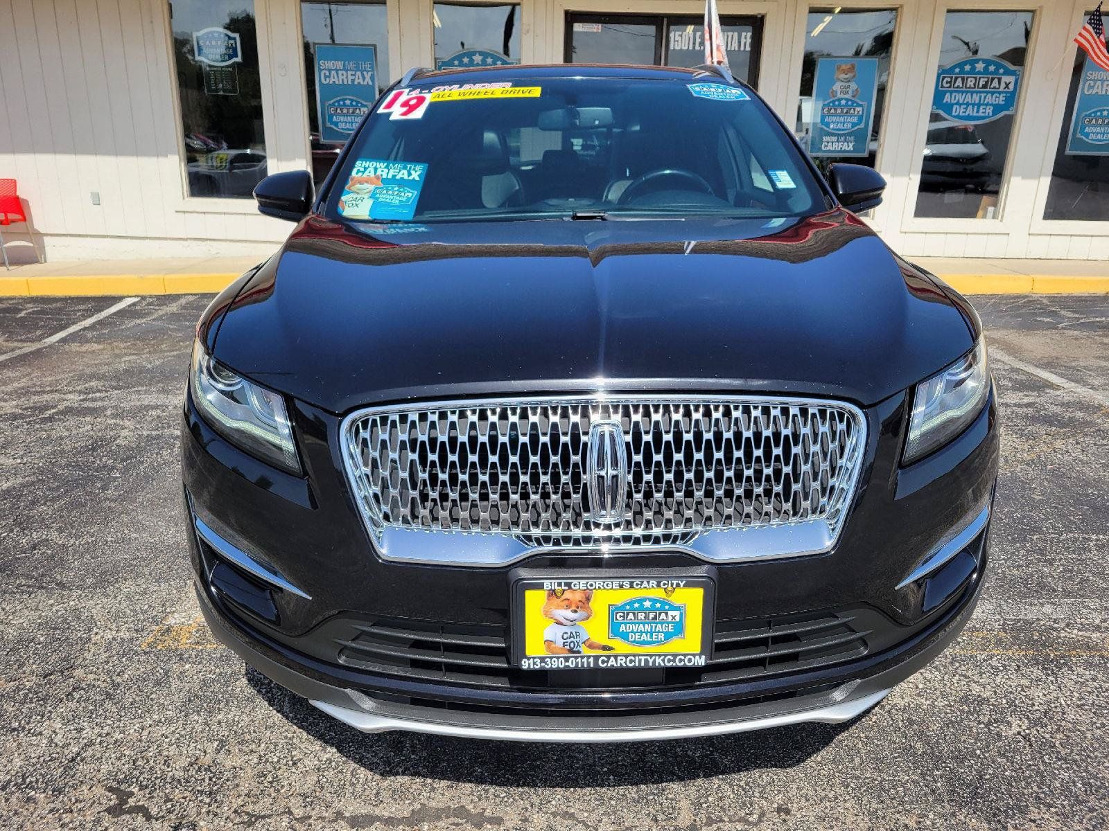 Used 2019 Lincoln MKC Reserve AWD/4WD image 2