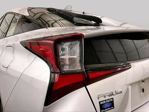 Used 2019 Toyota Prius Limited FWD image 28
