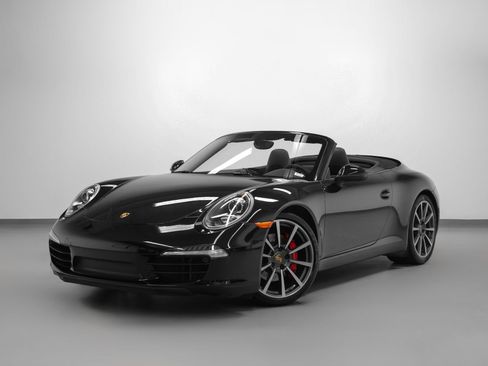 Certified 2015 Porsche 911 Carrera S RWD image 6
