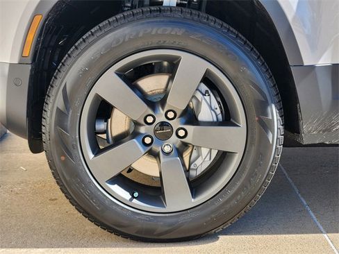 New 2026 Land Rover Defender 110 S image 7