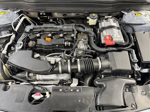 Used 2021 Honda Accord Sport image 29