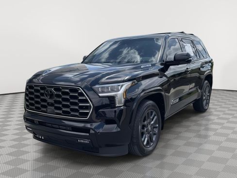 Used 2025 Toyota Sequoia Platinum AWD/4WD image 15