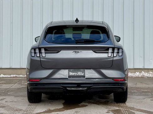 Used 2023 Ford Mustang Mach-E Premium image 4