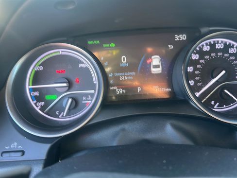 Used 2023 Toyota Camry XSE w/ Cold Weather Package image 16