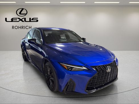Used 2022 Lexus IS 350 F Sport AWD/4WD image 4