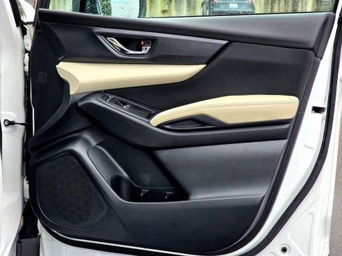 Used 2021 Subaru Ascent Premium w/ Convenience Package image 29