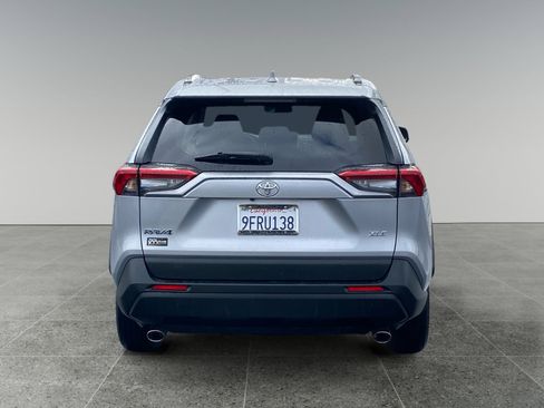 Used 2023 Toyota RAV4 XLE FWD image 4