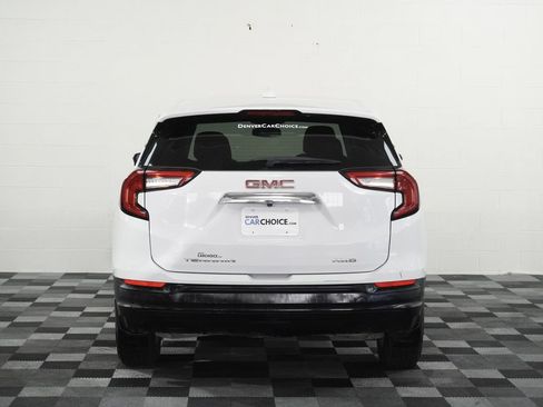 Used 2022 GMC Terrain SLE AWD/4WD image 4