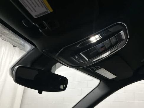 Used 2024 Jeep Grand Cherokee Altitude RWD image 21
