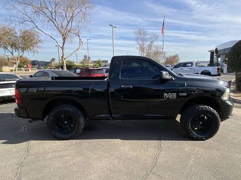 Used 2019 RAM 1500 Express image 2