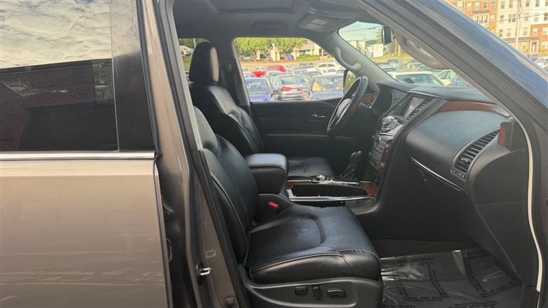Used 2019 INFINITI QX80 Luxe w/ Proassist Package AWD/4WD image 5