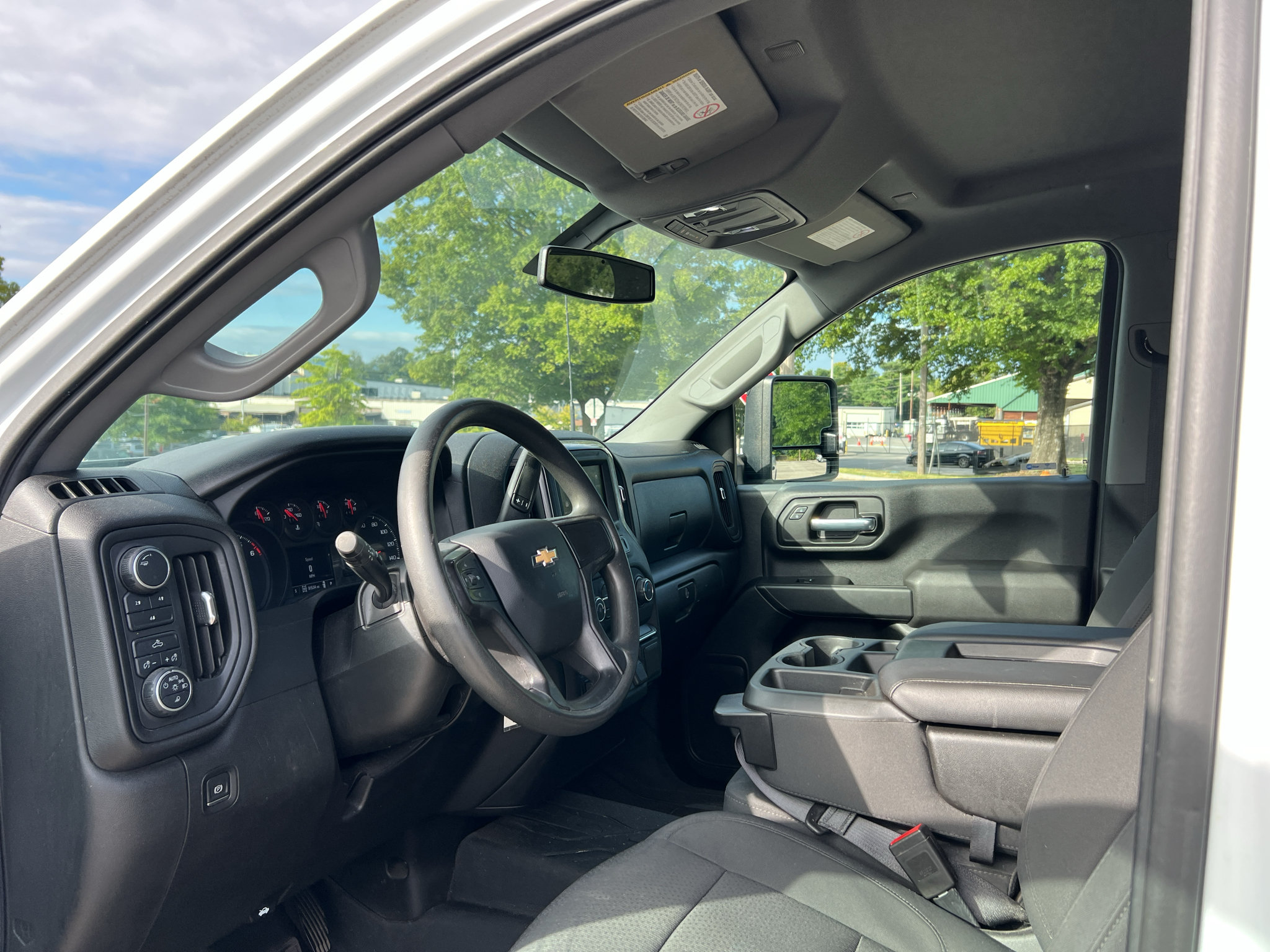 Used 2021 Chevrolet Silverado 2500 Custom w/ Custom Value Package AWD/4WD image 12