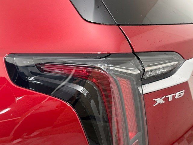 Used 2020 Cadillac XT6 Sport AWD/4WD image 15
