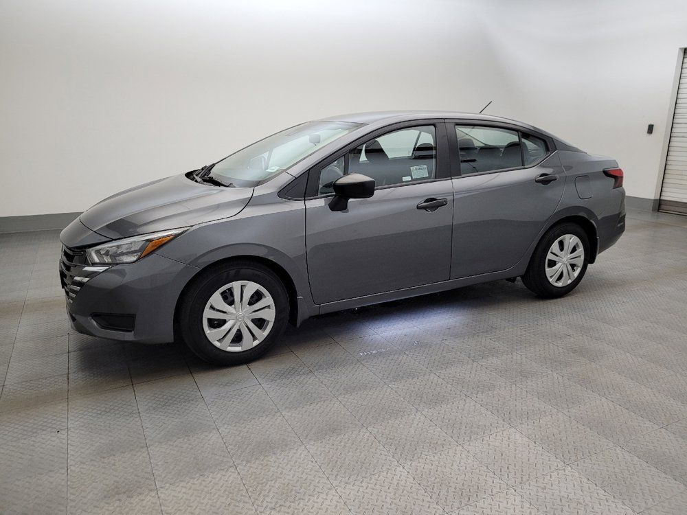 Used 2025 Nissan Versa S w/ Lighting Package FWD image 2