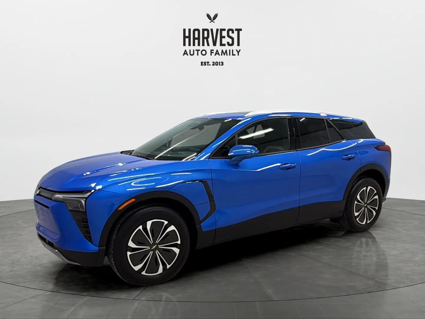 Used 2024 Chevrolet Blazer EV LT AWD/4WD image 1
