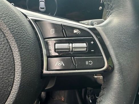 Used 2024 Kia Seltos S AWD/4WD image 17