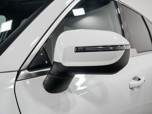 Used 2024 Kia Telluride LX image 43