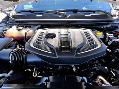 Used 2023 Jeep Wagoneer Series III w/ Premium Group I image 31