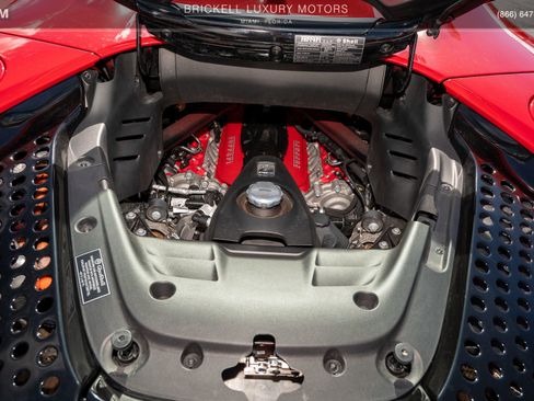 Used 2022 Ferrari SF90 Spider image 35