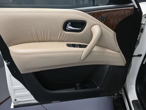 Used 2018 Nissan Armada Platinum w/ Captain Seat Package AWD/4WD image 10