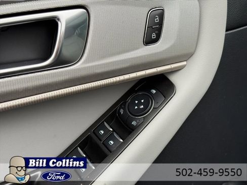 New 2026 Ford Explorer Active w/ Active Comfort Package image 16