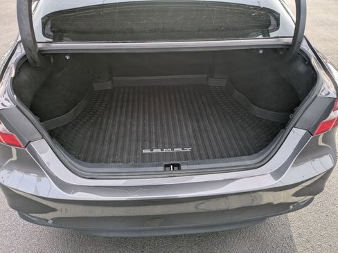 Used 2023 Toyota Camry LE image 28