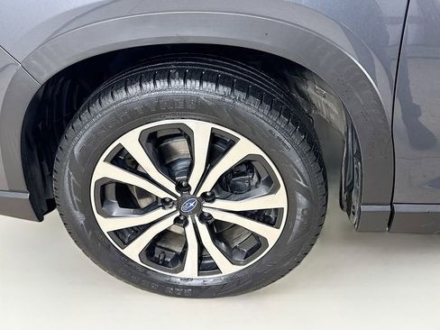 Used 2021 Subaru Forester Limited image 23