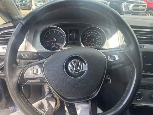 Used 2016 Volkswagen Golf S FWD image 14