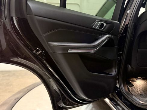 Used 2019 BMW X5 xDrive40i w/ Convenience Package image 14