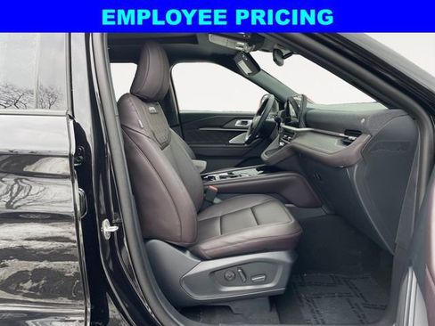 New 2026 Ford Explorer Platinum w/ LUX Leather Package AWD/4WD image 15