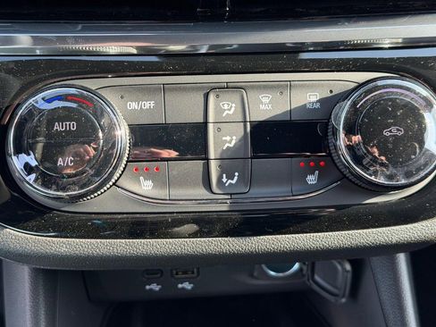 New 2026 Buick Envista Sport Touring w/ Convenience I Package FWD image 20
