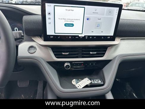 New 2026 Ford Explorer Active RWD image 29