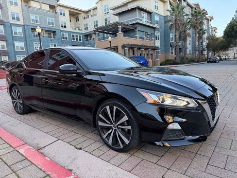 Used 2021 Nissan Altima 2.5 SR FWD image 28