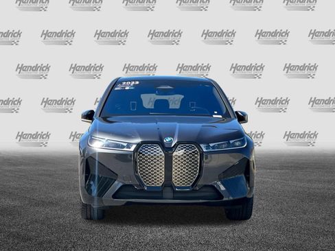 Used 2023 BMW iX xDrive50 w/ Sport Package AWD/4WD image 10