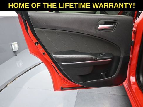 Used 2016 Dodge Charger R/T image 37