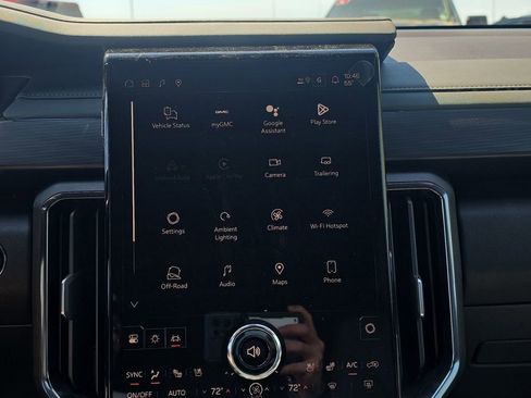 New 2026 GMC Acadia AT4 w/ Luxury Package AWD/4WD image 19