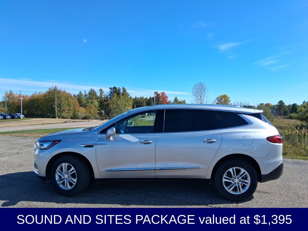 Used 2020 Buick Enclave Essence w/ Sound and Sites Package AWD/4WD image 2