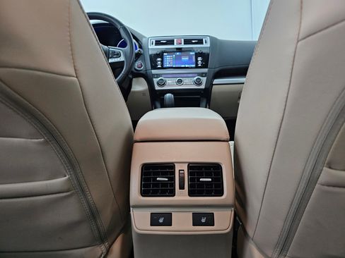 Used 2017 Subaru Legacy 2.5i Limited image 24