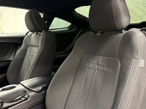 Used 2022 Ford Mustang Coupe w/ Equipment Group 101A image 5