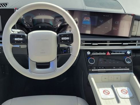 New 2026 Hyundai Santa Fe SE image 4